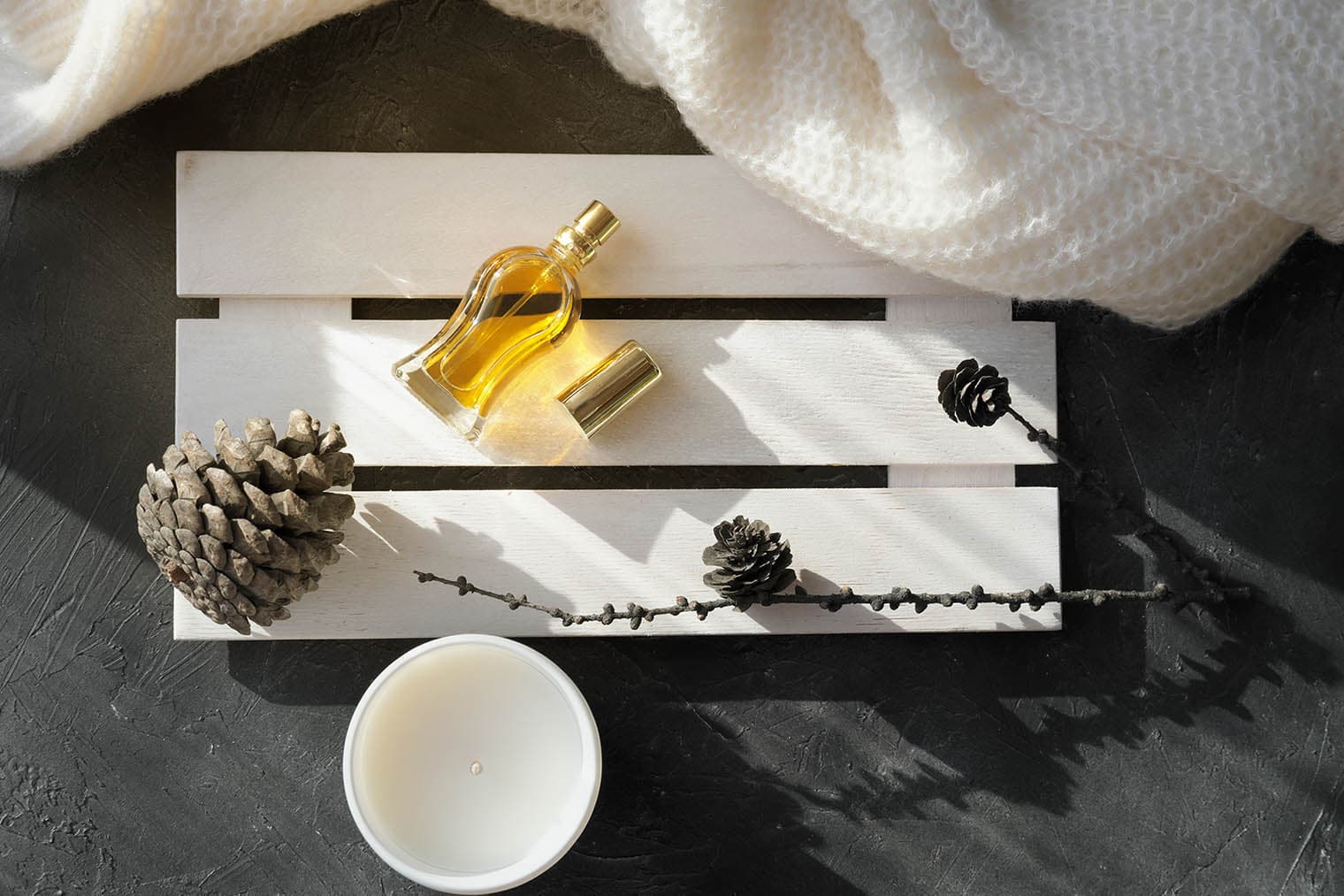 Eau de Parfum vs. Eau de Toilette vs. Perfume Oil: What's the Difference?