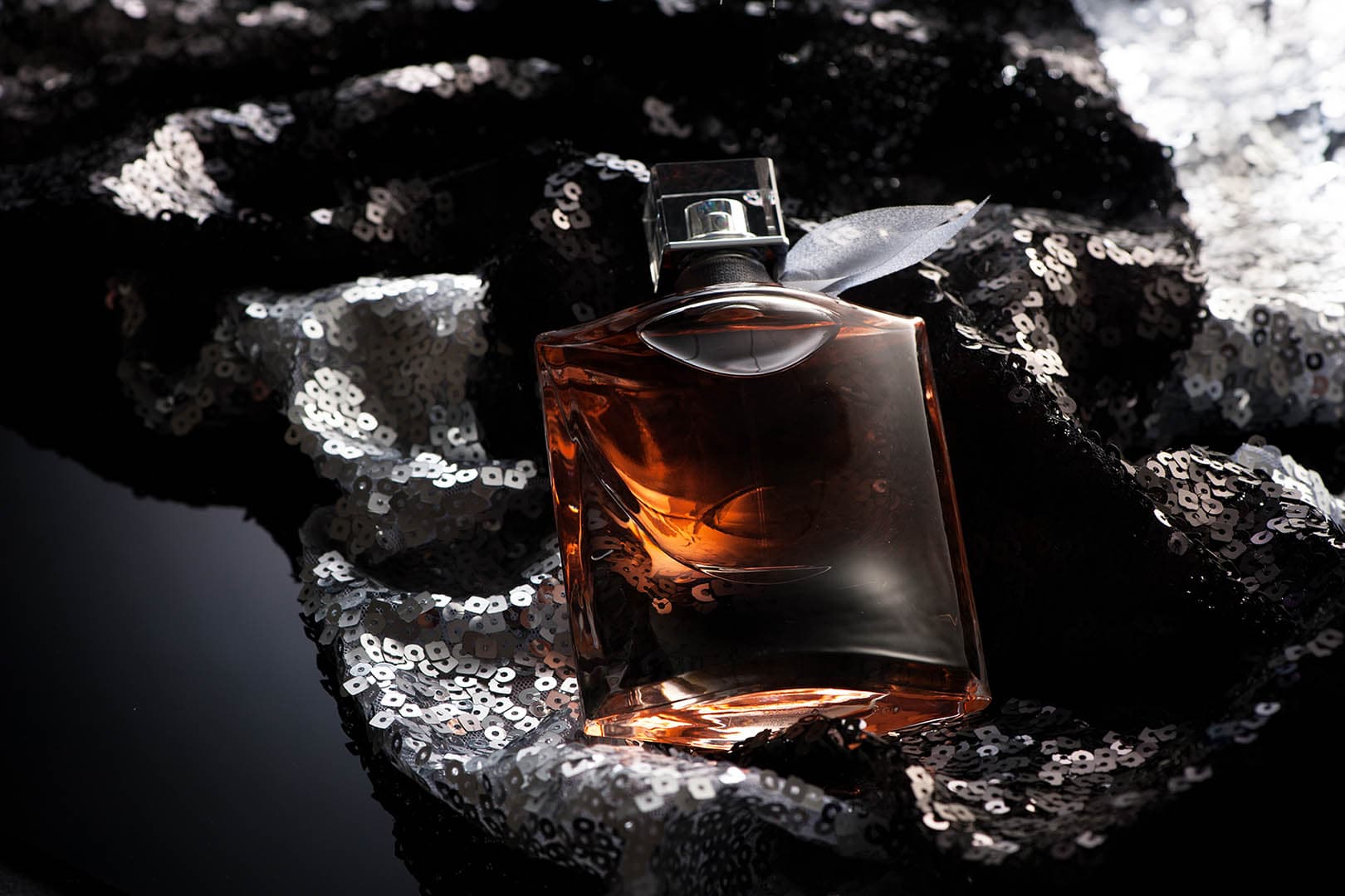 How to Choose a Signature Scent That Matches Your Personality