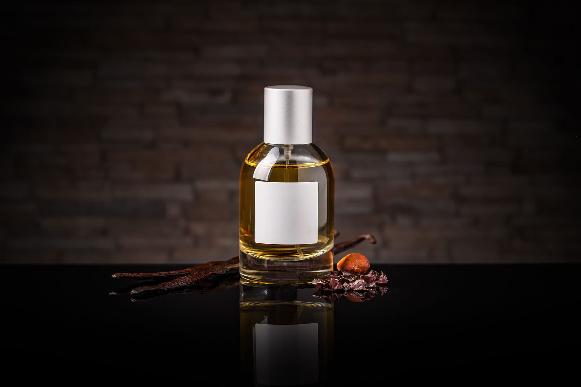 Perfume 101: Understanding Notes — Top, Middle, and Base
